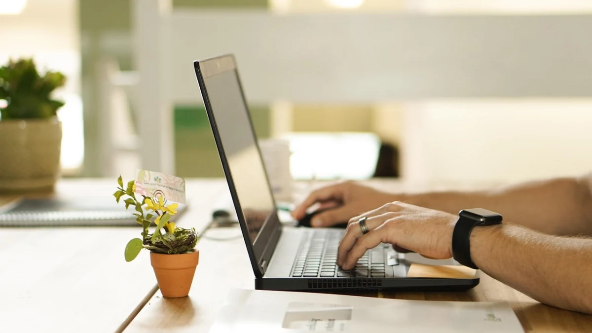 Tácticas comunes de estafas digitales explicadas con ejemplos